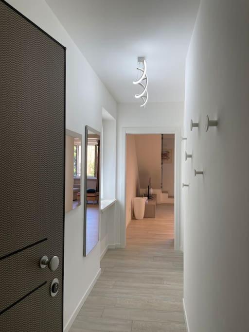 Queen Verona Luxury Apartment Exterior photo