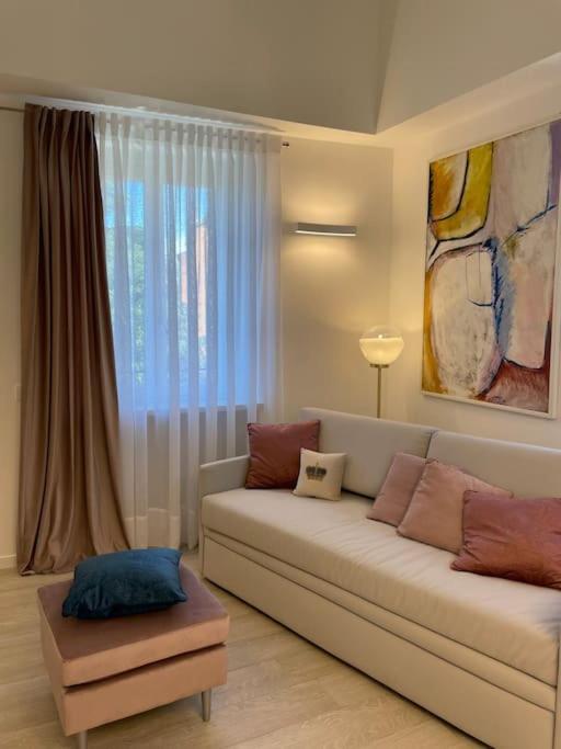 Queen Verona Luxury Apartment Exterior photo